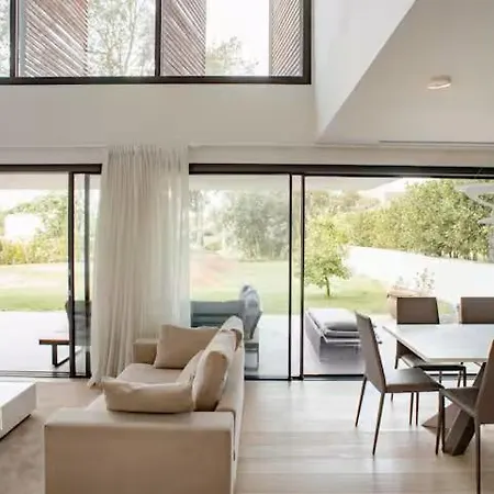Villa Luxury Golf In Camiral Area Near