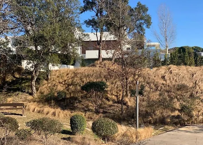 Villa Luxury Golf In Camiral Area Near *